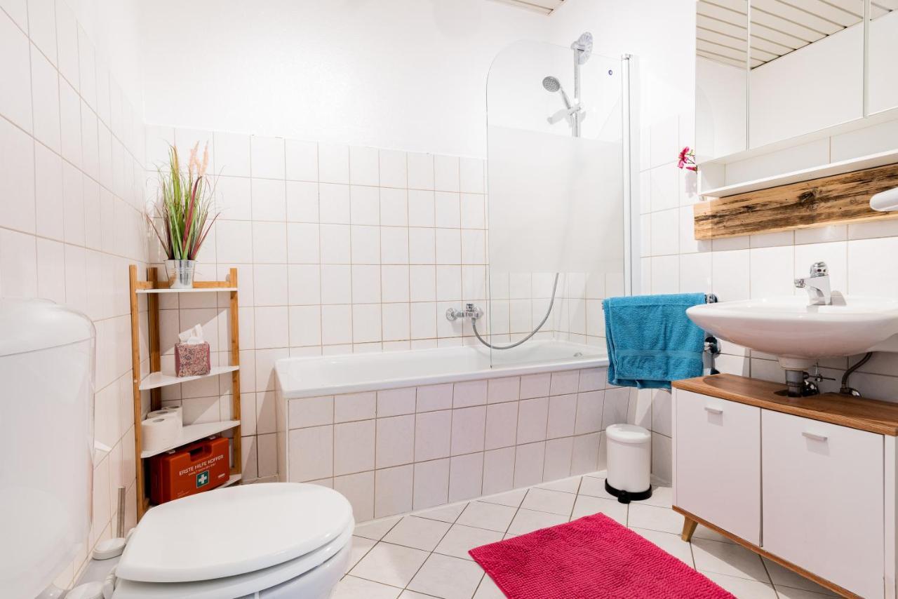 Helle Wohnung In Top-Lage, Hasselbachplatz - Altstadt, W-Lan, 4 Schlafplaetze Magdeburg Eksteriør bilde